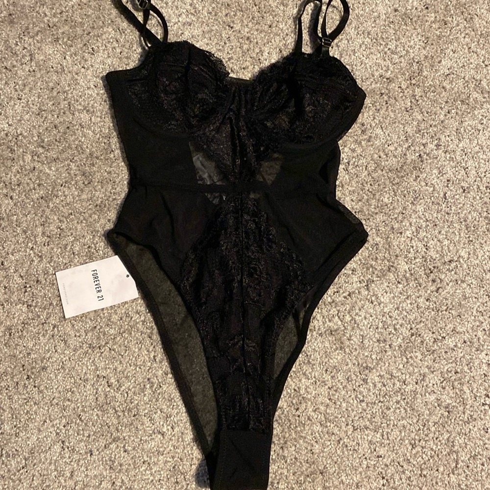Lingerie body suit! NEVER WORN